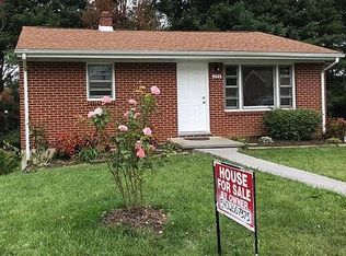 255 Fisher St, Christiansburg, VA 24073