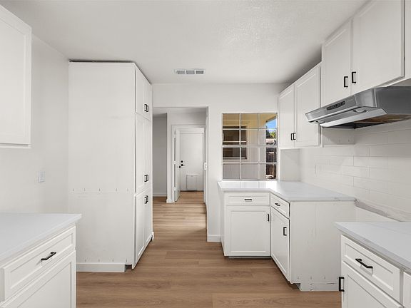 5th image of 1509 Reston Dr