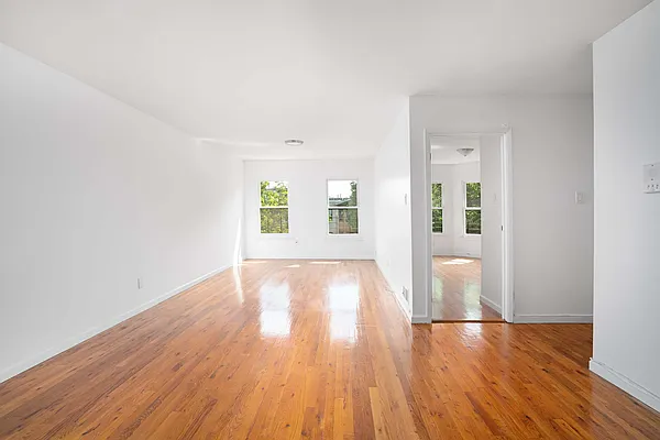 Rented by Spire Group | media 2