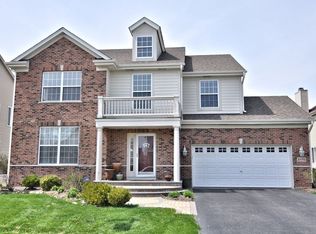 2170 Colchester Ct, Hoffman Estates, IL 60192
