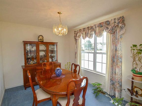 3rd image of 8106 Sterling Spring Dr