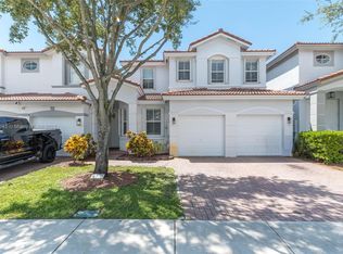 8720 NW 109th Ct, Doral, FL 33178