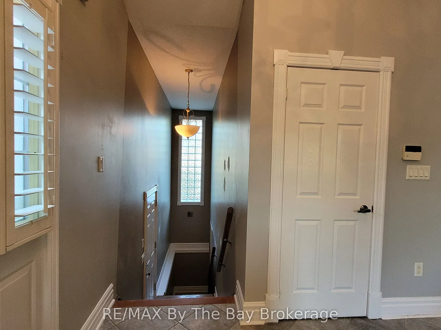 2 bed, $2,400 — Photo 2