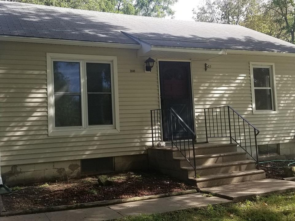 1st image of 1840 S 47th St