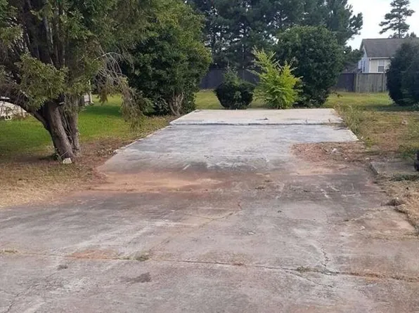 872 Shoals Ct Lot 31, Atlanta, GA 30349