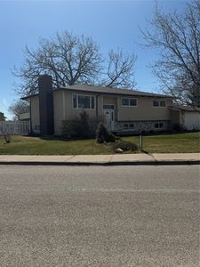 1228 25th Ave SW, Great Falls, MT, 59404