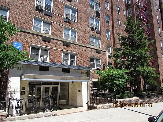 Rented by NY Metro Realty Group | media 19