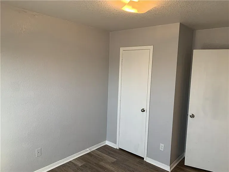 2807 Cantabrian Dr #B — Photo 19