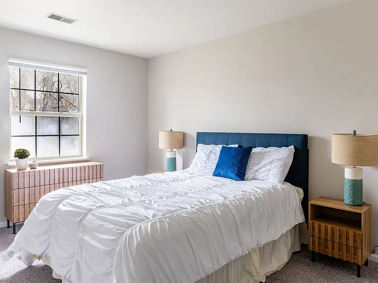 Georgetown Park Apartments — Photo 9