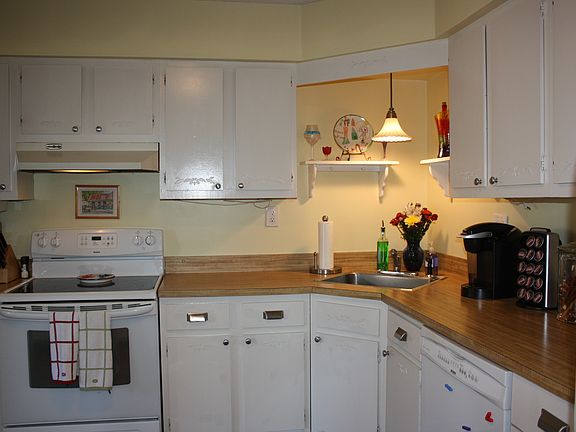 4th image of 158 Harvest Ln