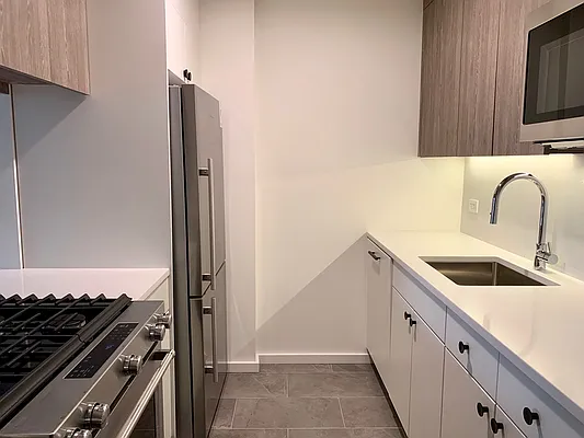 Rented by The Dermot Realty Management Company | media 4