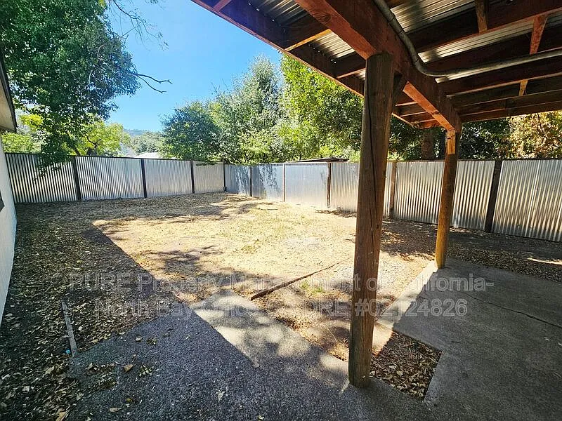 2 bed, 1.0 bath, 813 sqft, $2,000 — Photo 4