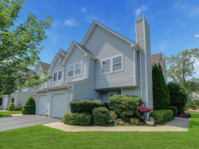 300 Erik Drive #300, East Setauket, NY, 11733