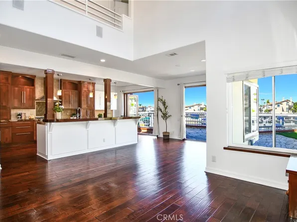 347 Empire Lndg, Long Beach, CA 90803