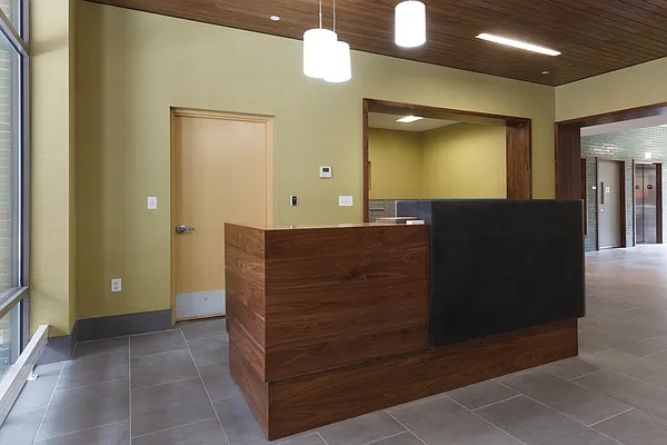 Rented by Lisa Management | media 6