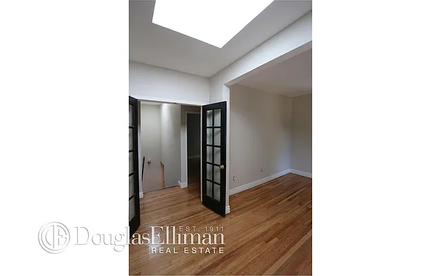 Rented by Douglas Elliman | media 28