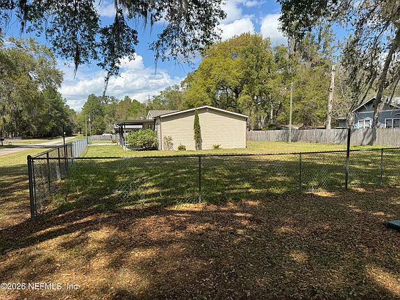 3rd image of 14370 NE 150TH Avenue