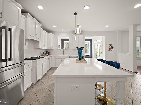 2nd image of 23246 Minerva Dr