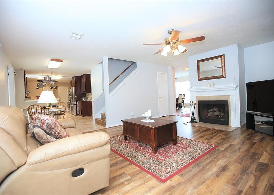 1st image of 1310 Brook Grove Dr