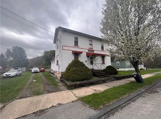 120 W Main St, Big Run, PA 15715