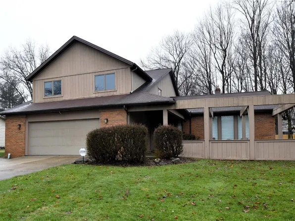5062 Lansdowne Dr, Solon, OH 44139