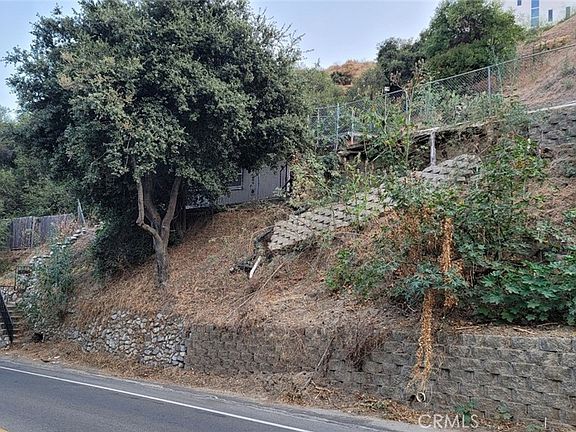 4th image of 12047 Kagel Canyon Rd