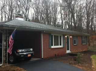 4631 Goose Valley Rd, Harrisburg, PA 17112