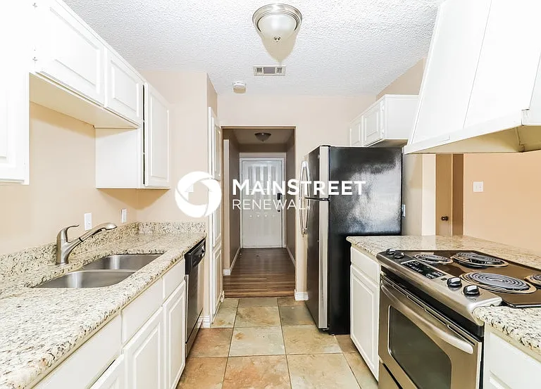 5715 Woodsetter Ct — Photo 8