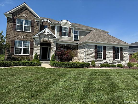 2nd image of 3558 Kingsdale Blvd