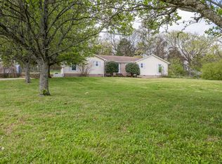 511 N Main St, Cornersville, TN 37047