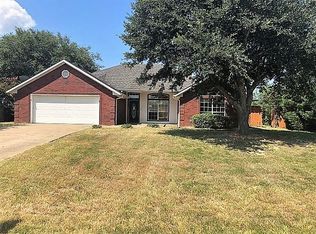 109 Mendora, Ore City, TX 75683