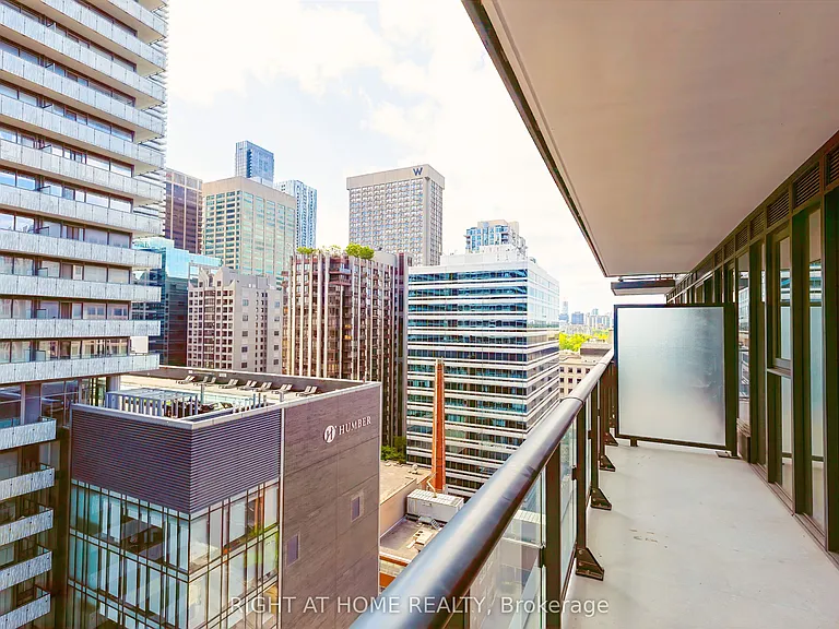 634 Church St #1401 — Photo 25