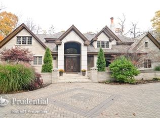 2800 Orange Brace Rd, Riverwoods, IL 60015