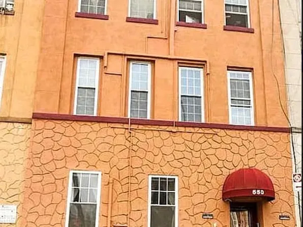 550 Hart Street, Brooklyn, NY 11221