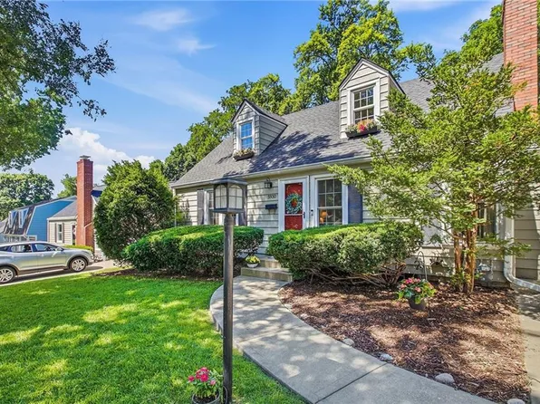5930 Hardy St, Overland Park, KS 66202