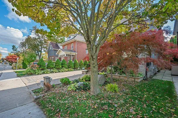 71 Paisley Ave N #MAIN 2ND — Photo 4