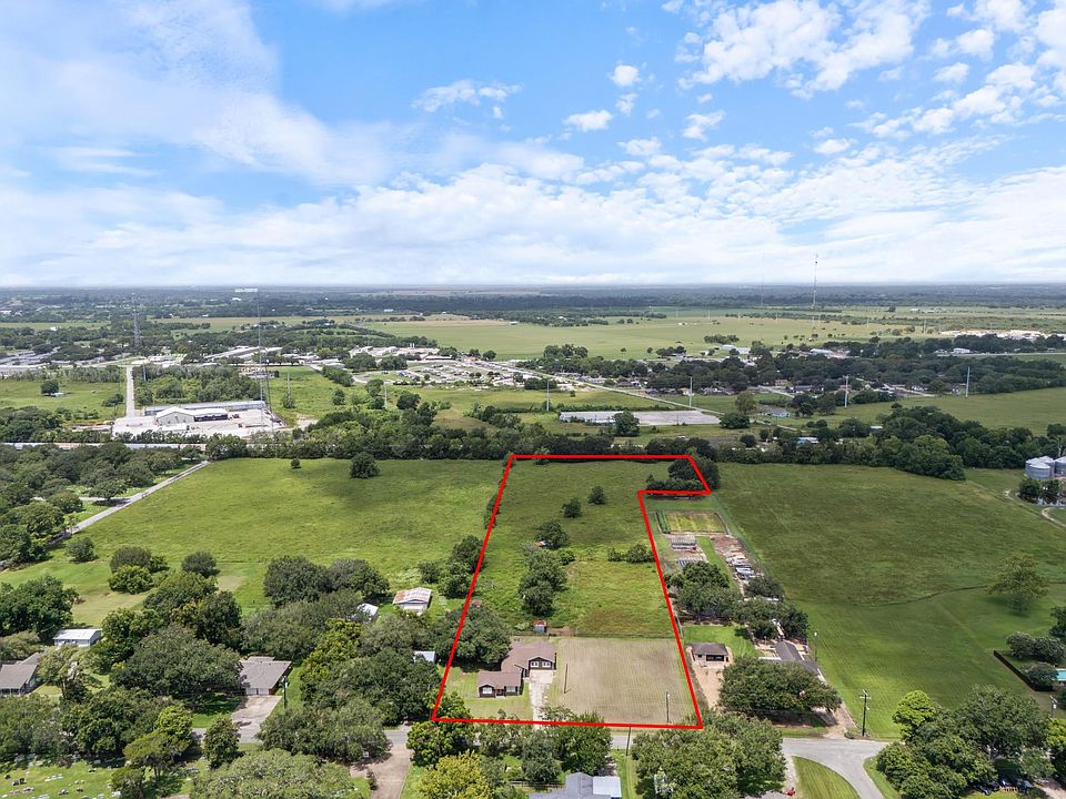 1st image of 118 Cedar Vale Rd