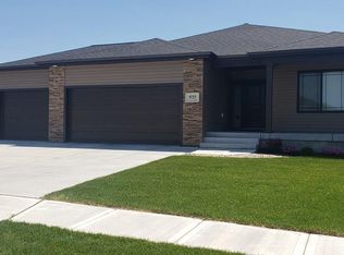 4155 Iowa Ave, Grand Island, NE 68803
