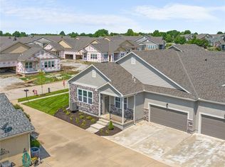 11921 S Tallgrass Dr #603, Olathe, KS 66061