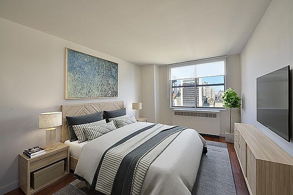 1st image of 320 E 46th St APT 22C