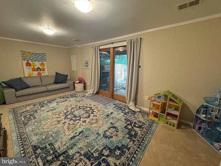 5737 Walnut Wood Ln — Photo 9
