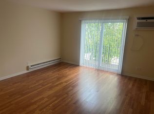 6305 Joliet Rd APT 1, Countryside, IL 60525