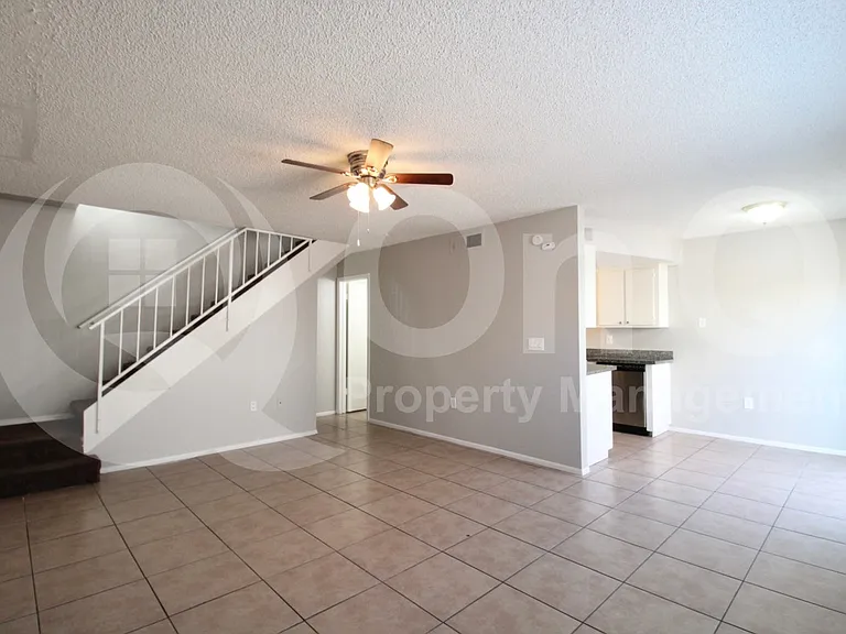 860 E Brown Rd #32 — Photo 8