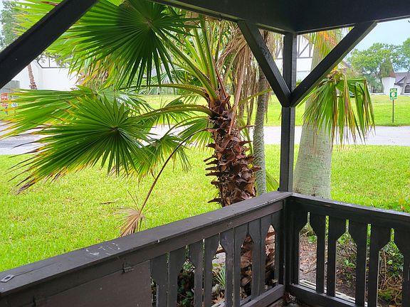 4th image of 310 N Bayshore Blvd