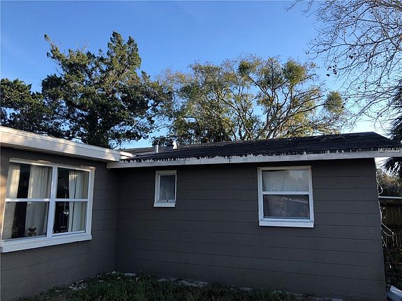 2nd image of 7023 Gulf Breeze Cir