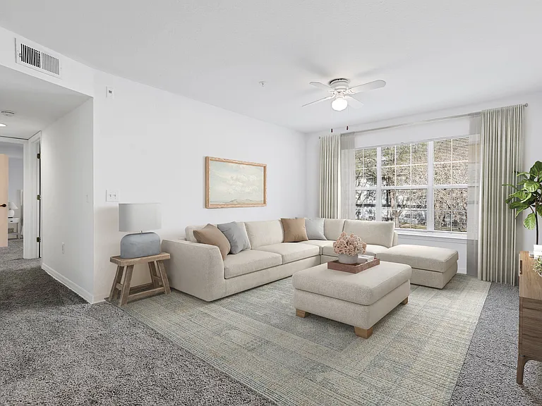 Nantucket Bay Apartments — Photo 29