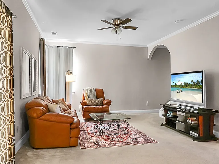 1519 Thoroughbred Blvd — Photo 21