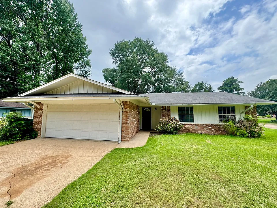 205 Arroyo Dr