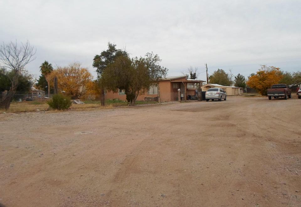 2nd image of 12344 W Swanson St