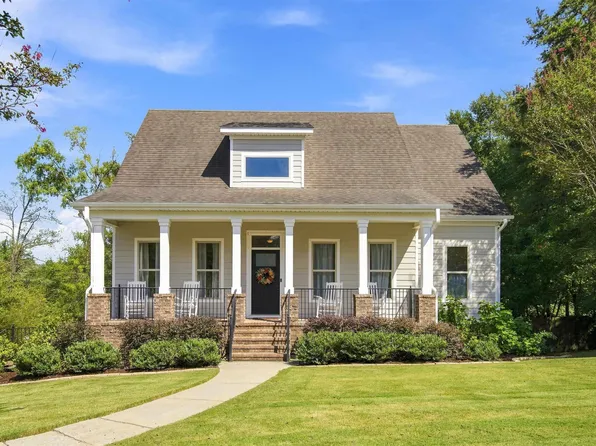 317 Willow Leaf Cir, Wilsonville, AL 35186